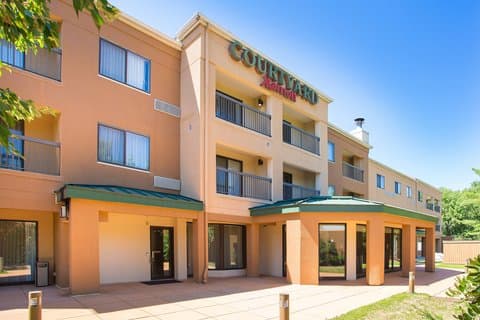 Courtyard Boston Westborough, Hotel in Southborough