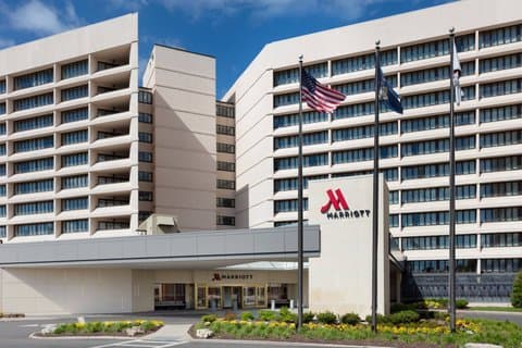 Long Island Marriott, Hotel in East Garden City