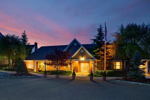Residence Inn by Marriott Saddle River, Hotel in Saddle River