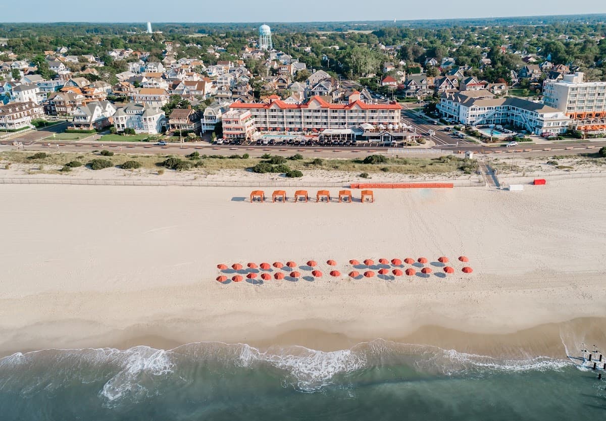 The Montreal Beach Resort, Hotel in Cape May