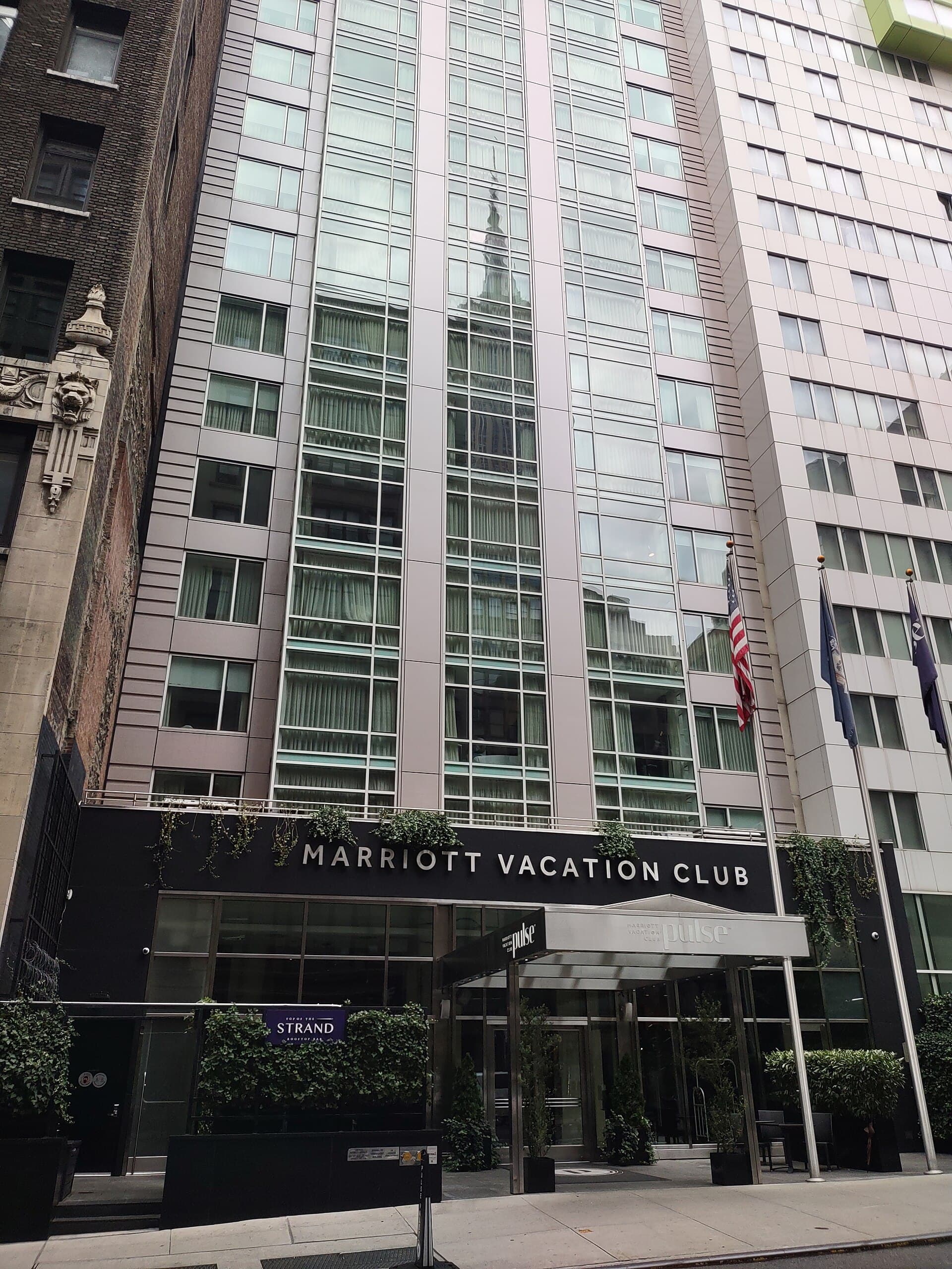 Marriott Vacation Club, New York City (via Wikimedia Commons, CC BY-SA 4.0)
