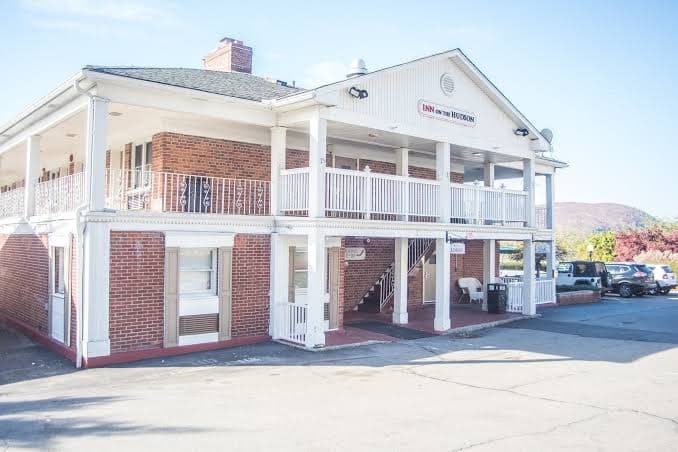 Inn on the Hudson, Hotel in Peekskill