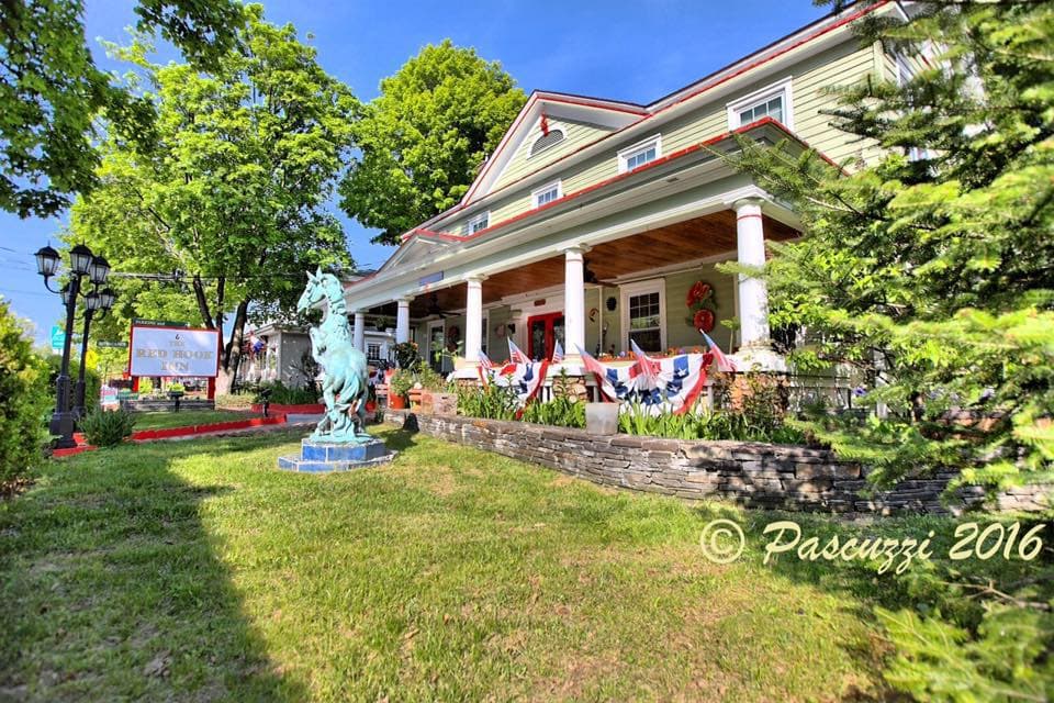 Red Hook Country Inn, Hotel in Red Hook