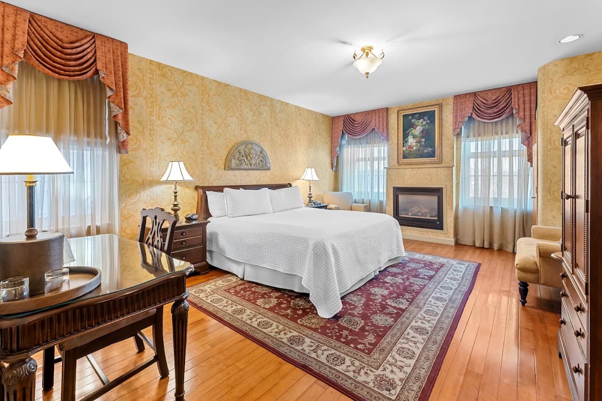 Penn's View Hotel, Hotel in Old City