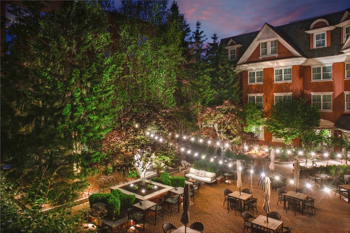 Portland Harbor Hotel, Hotel in South Portland