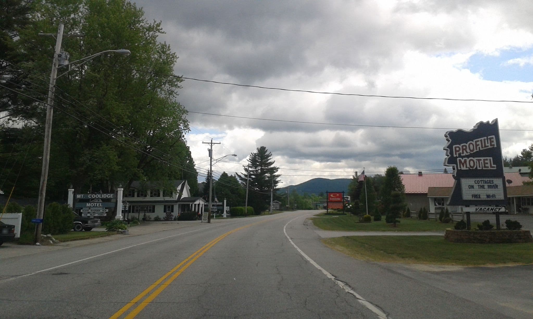 Street view near Profile Motel & Cottages, Woodsville — © thetornado76 (CC BY-SA · Mapillary)