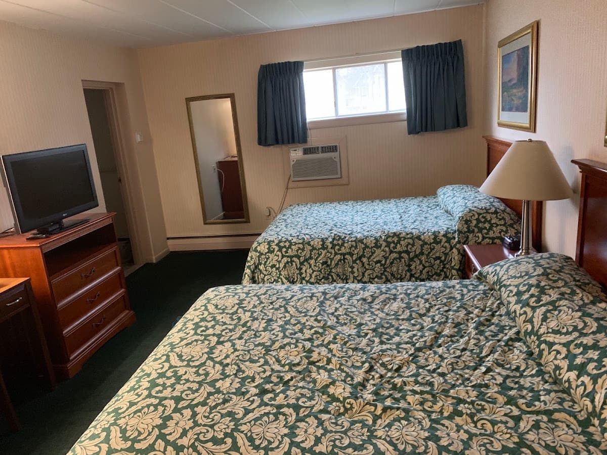 Meadow Court Inn, Motel in Ithaca