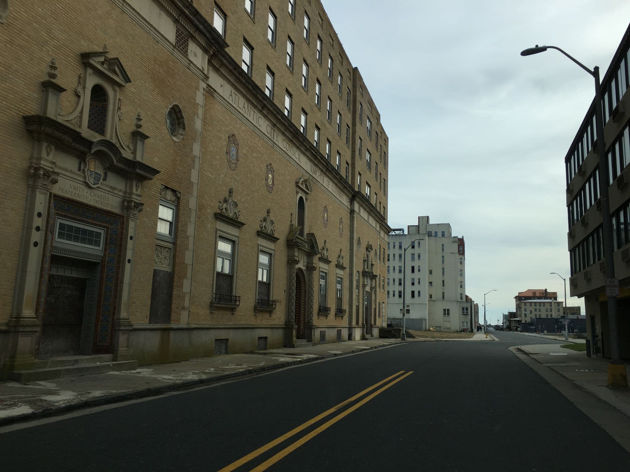 Street view near Best Western Envoy Inn, Atlantic City — © racerx (CC BY-SA · Mapillary)