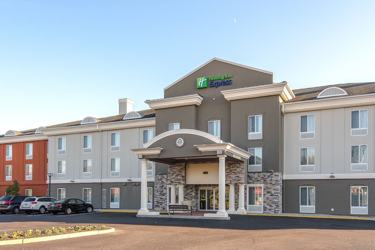 Holiday Inn Express & Suites Philadelphia - Mt. Laurel, Hotel in Ramblewood