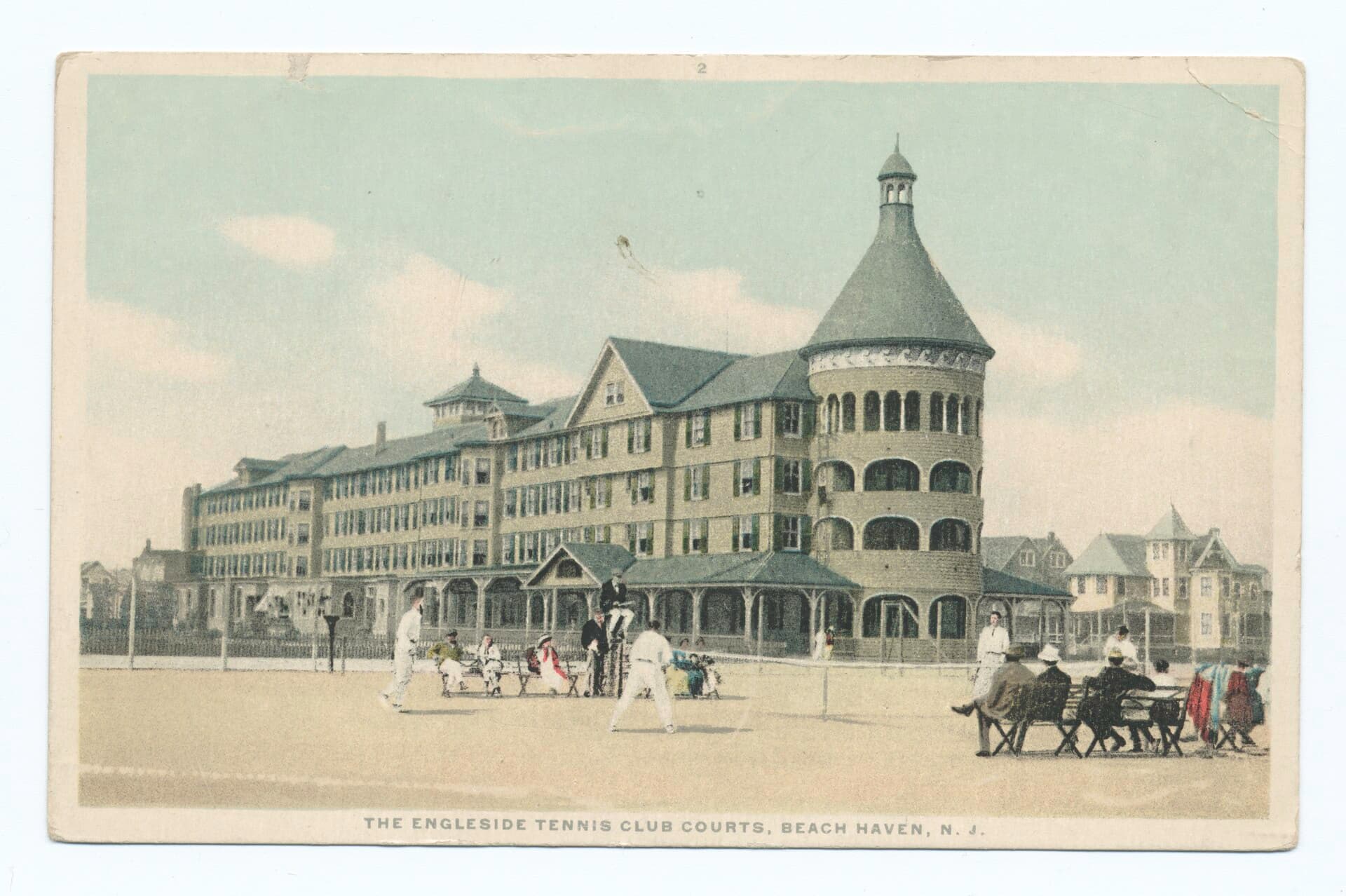 The Engleside Inn (via Wikimedia Commons, Public domain)