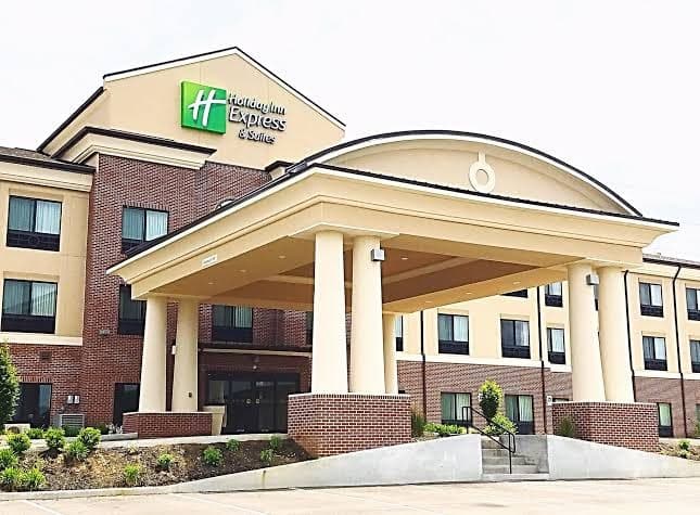 Holiday Inn Express & Suites Washington - Meadow Lands, Hotel in McGovern