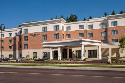 Courtyard Hershey Chocolate Avenue, Hotel in Hershey