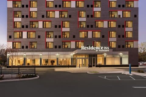 Marriott New York JFK Airport, Hotel in South Ozone Park