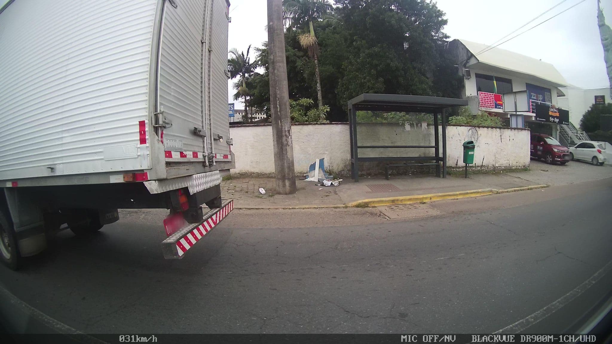 Street view near Hotel Kalina, Joinville — © kaart5 (CC BY-SA · Mapillary)