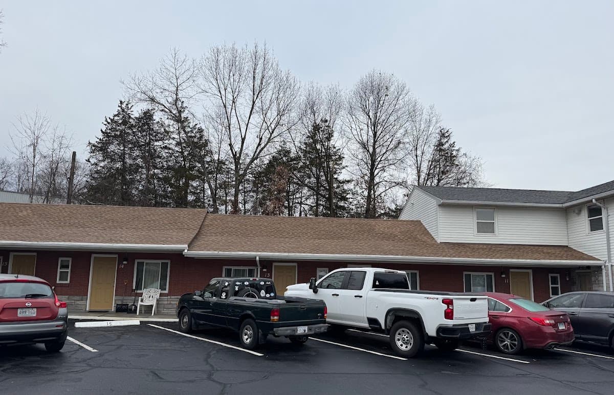 Terra Motel, Motel in Newington