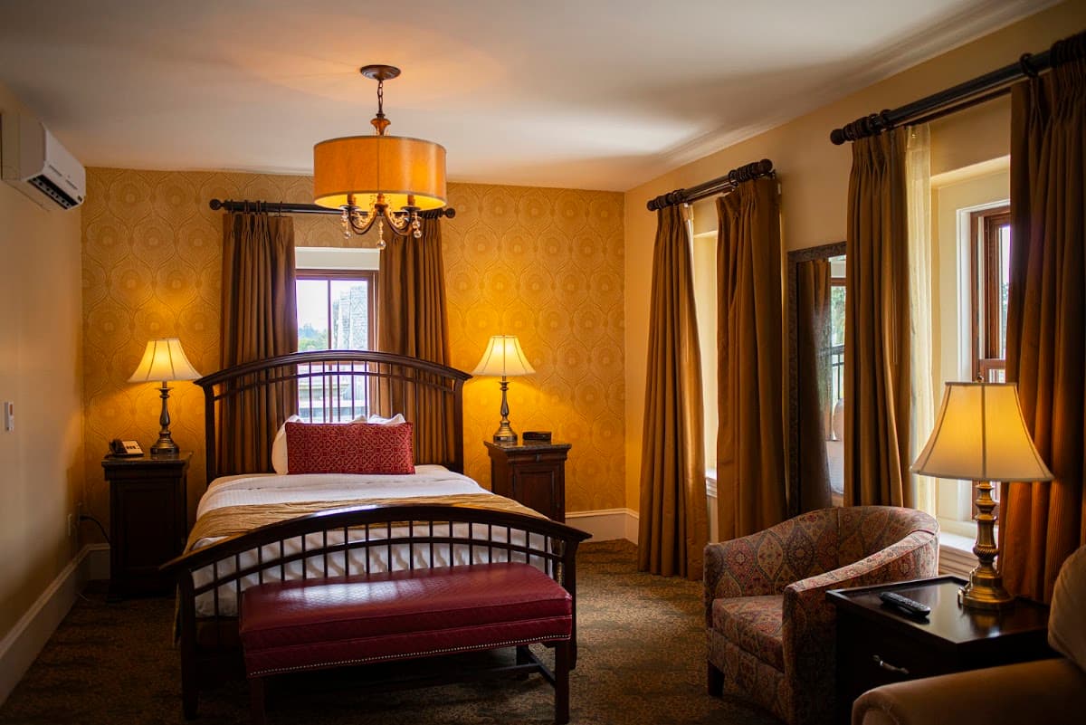 The Washington House Hotel & Restaurant, Hotel in Sellersville
