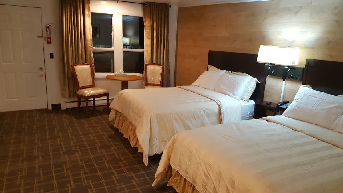 Stucco Lodge, Hotel in Veazie