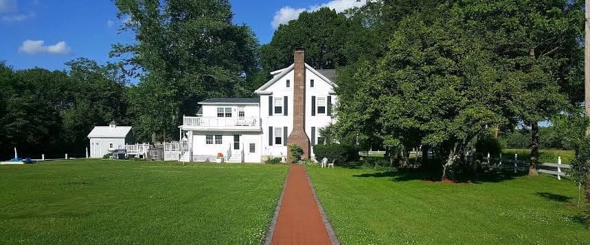 Stone Lake Inn, Guesthouse in Brodheadsville