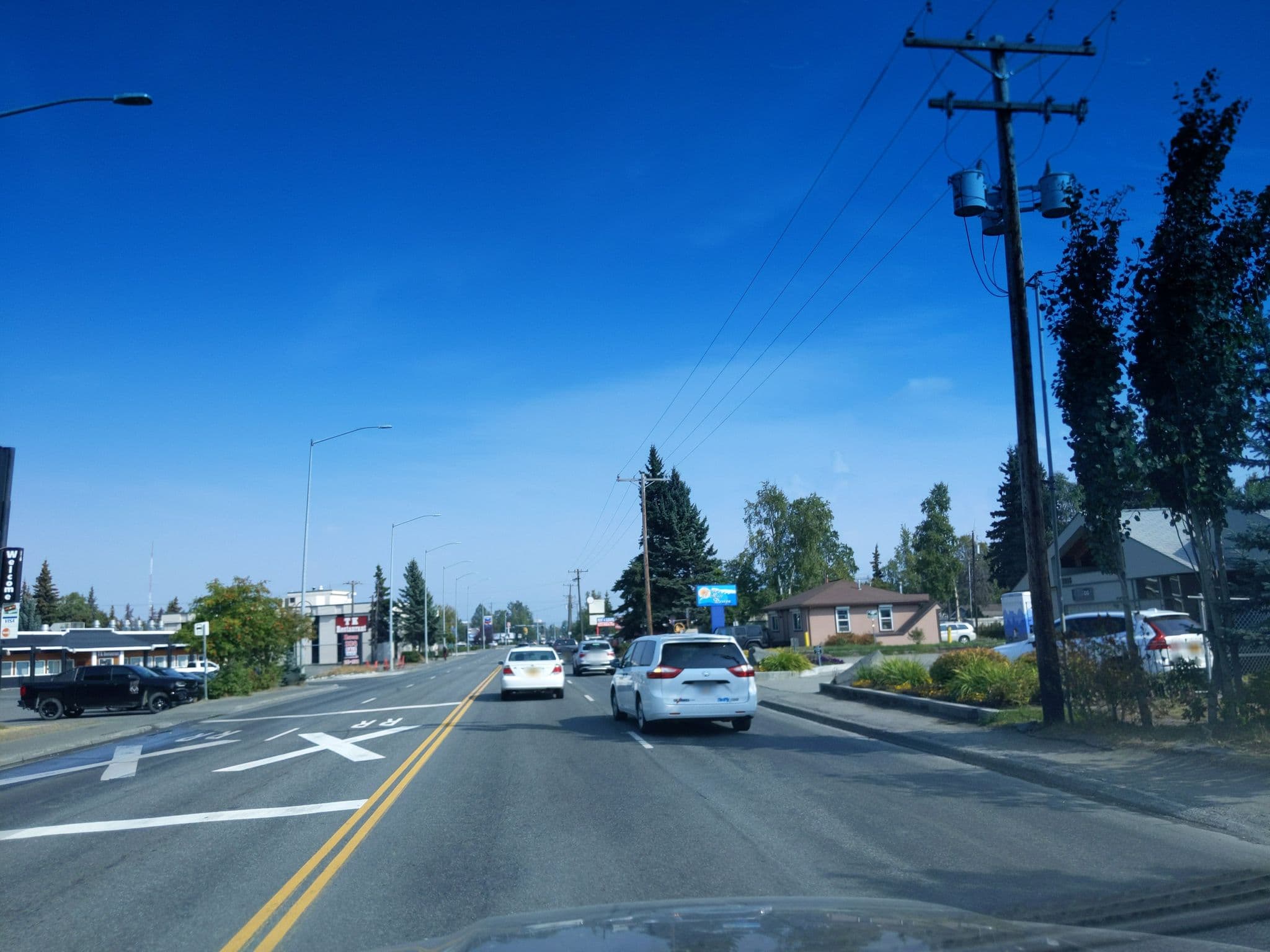 Street view near Chelsea Inn Hotel (Closed), Anchorage — © akmapper01 (CC BY-SA · Mapillary)