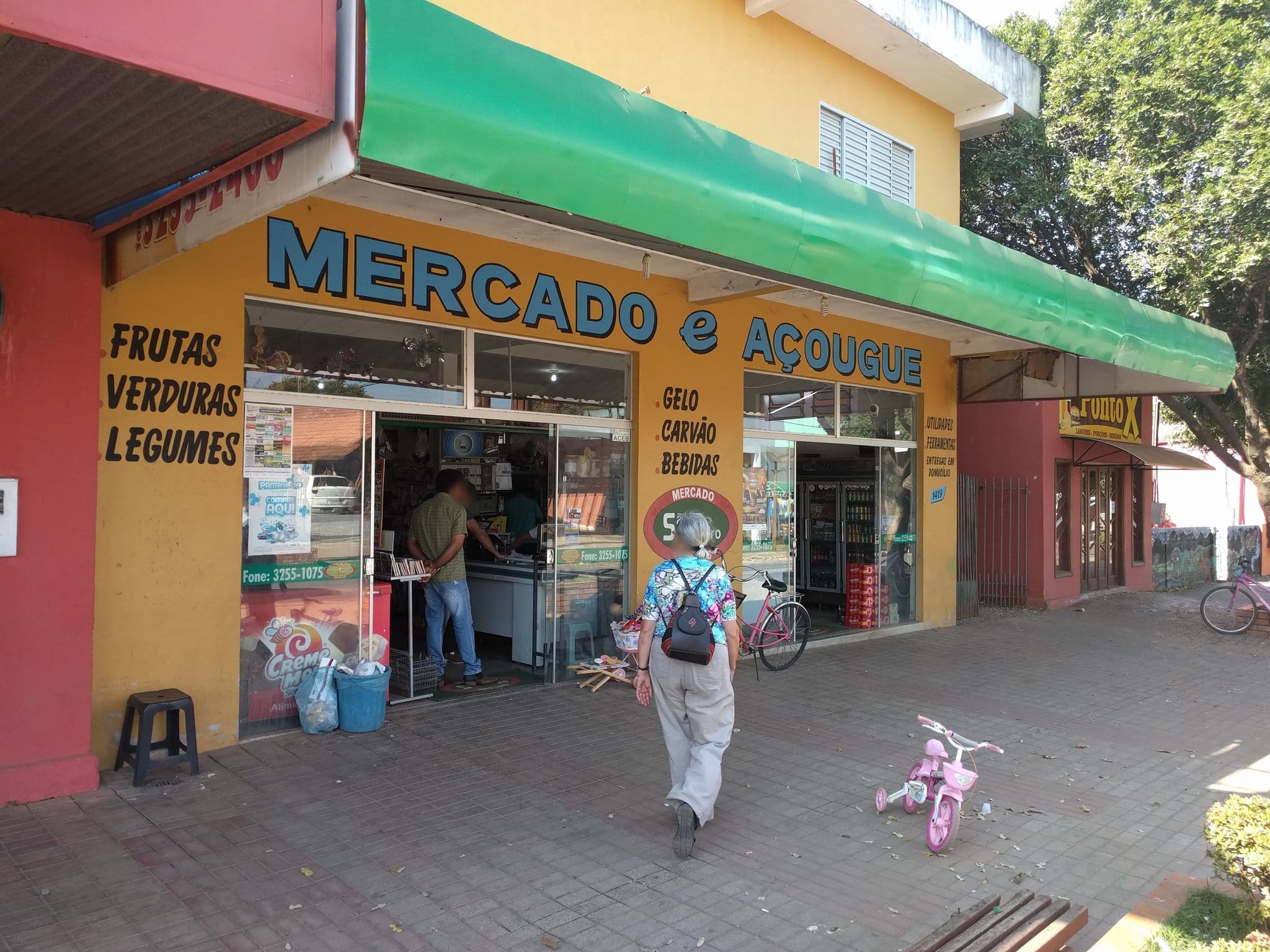 Street view near Hotel e Pousada Muito Bonito, Guia Lopes da Laguna — © janvanbekkum (CC BY-SA · Mapillary)