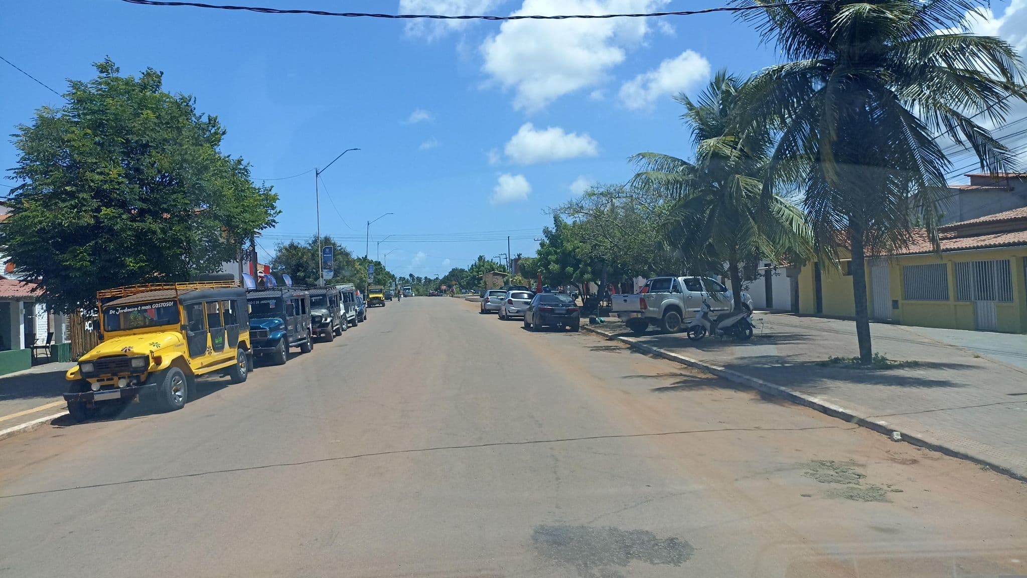 Street view near Pousada Mar de Estrelas, São Miguel do Gostoso — © MuitoAlemdasFronteiras (CC BY-SA · Mapillary)