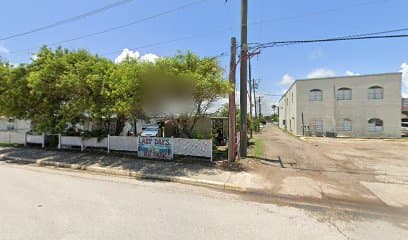 Lazy Days Trailer Park, Campsite in Port Isabel