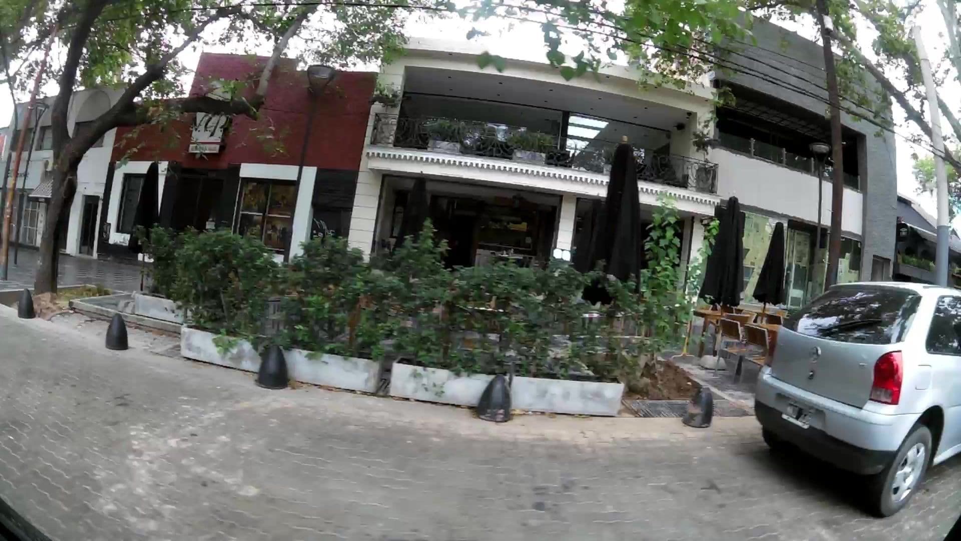 Street view near Damajuana Hostel, Mendoza