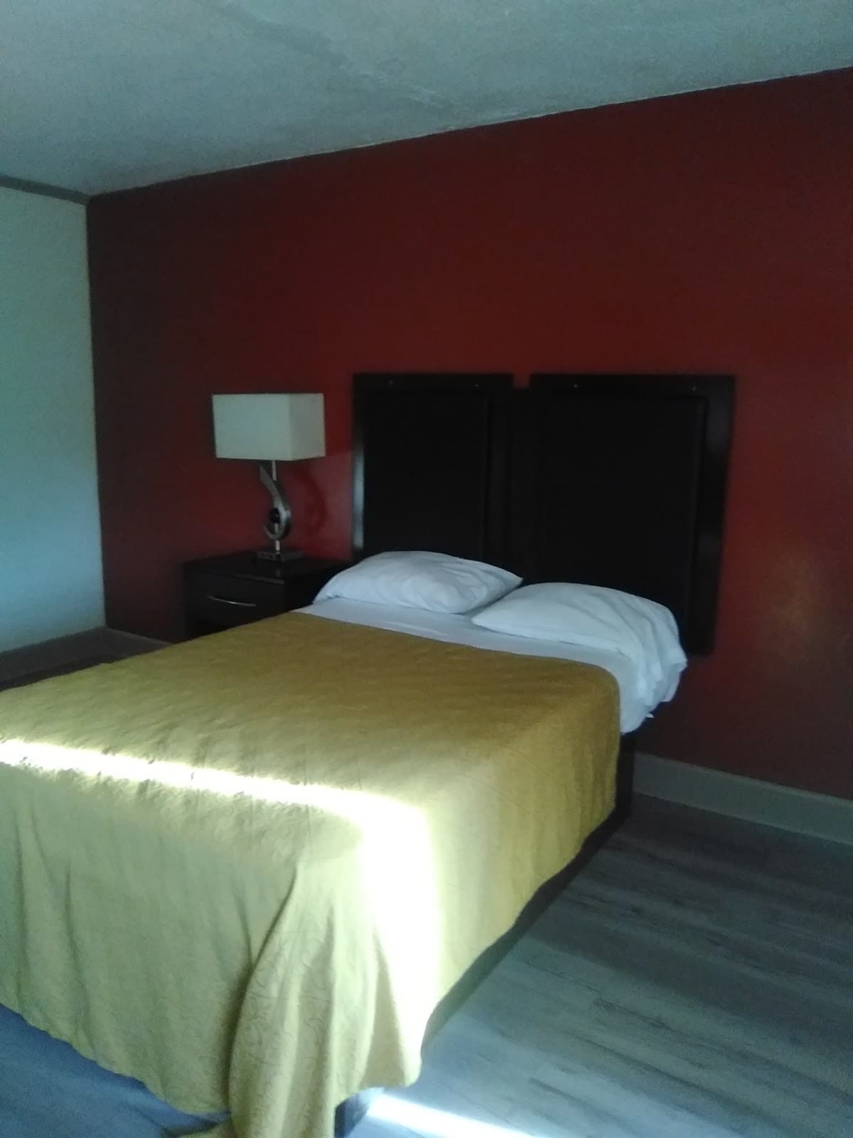 Village Motor Lodge, Motel in Wilson