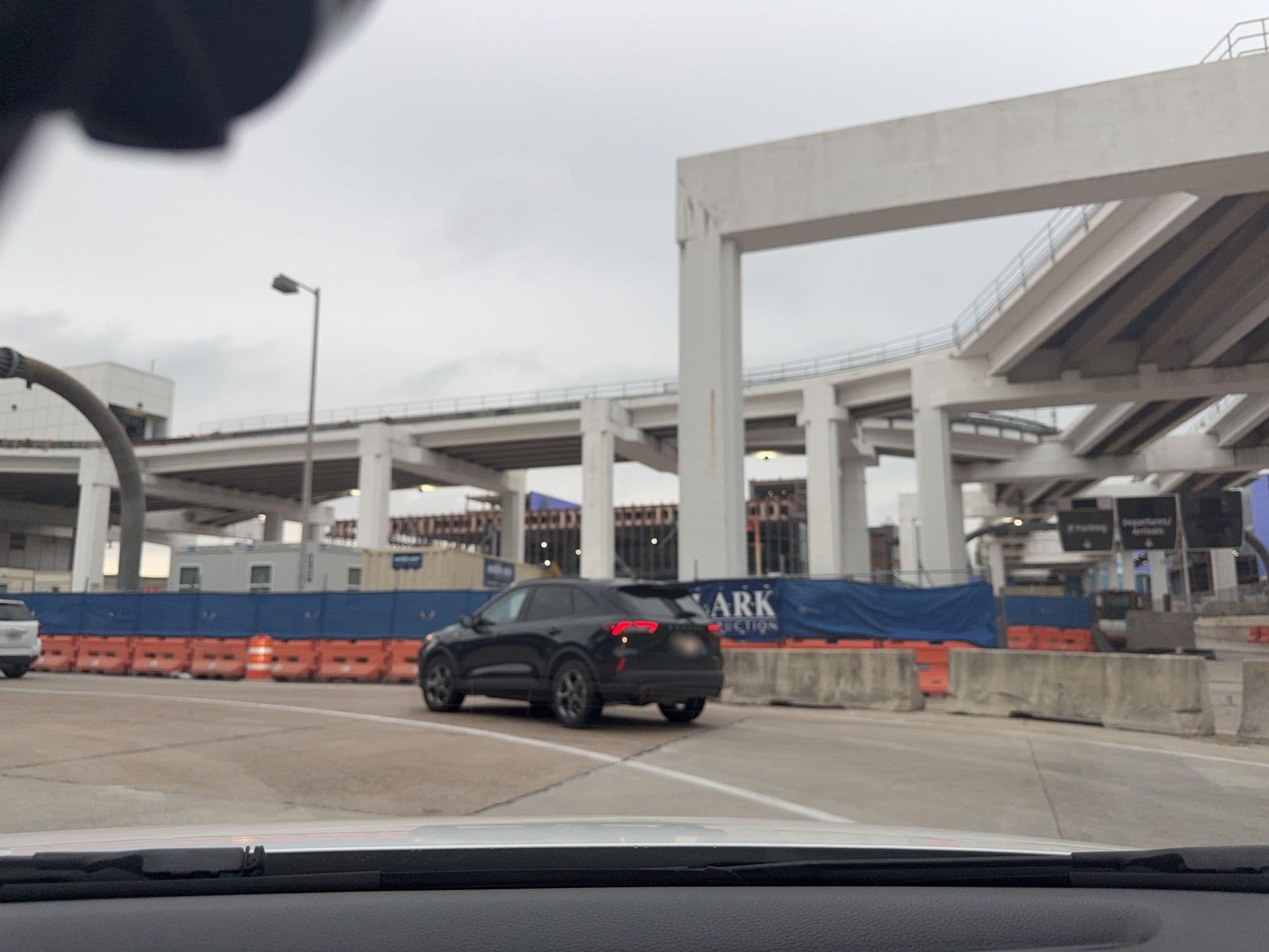 Street view near Minute Suites, Aldine — © whitecotton (CC BY-SA · Mapillary)