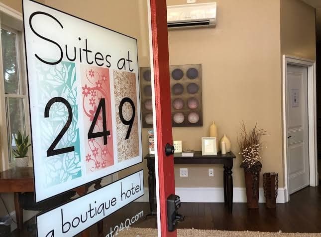 Suites at 249, Hotel in Culpeper