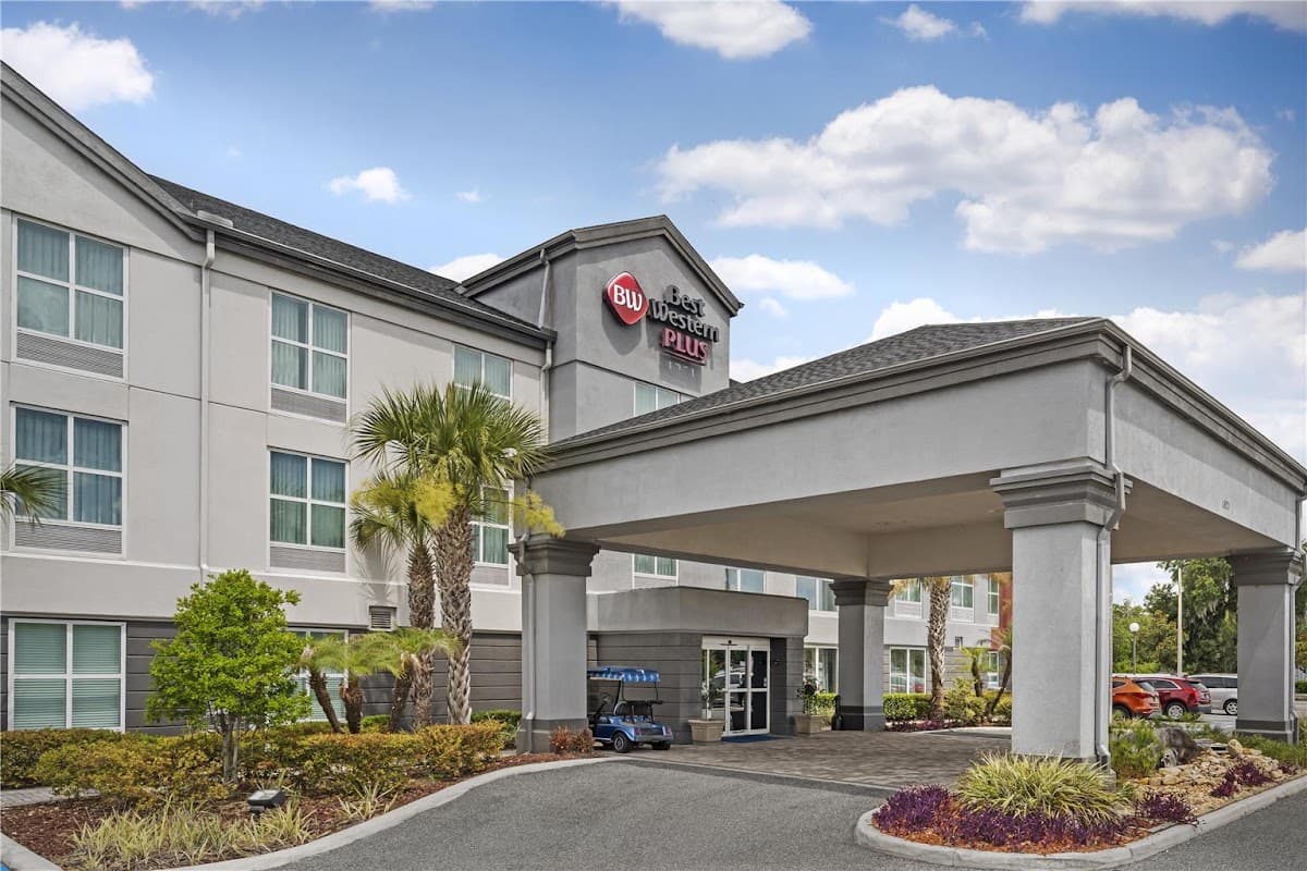 Best Western Plus Chain of Lakes Inn & Suites, Hotel in Fruitland Park