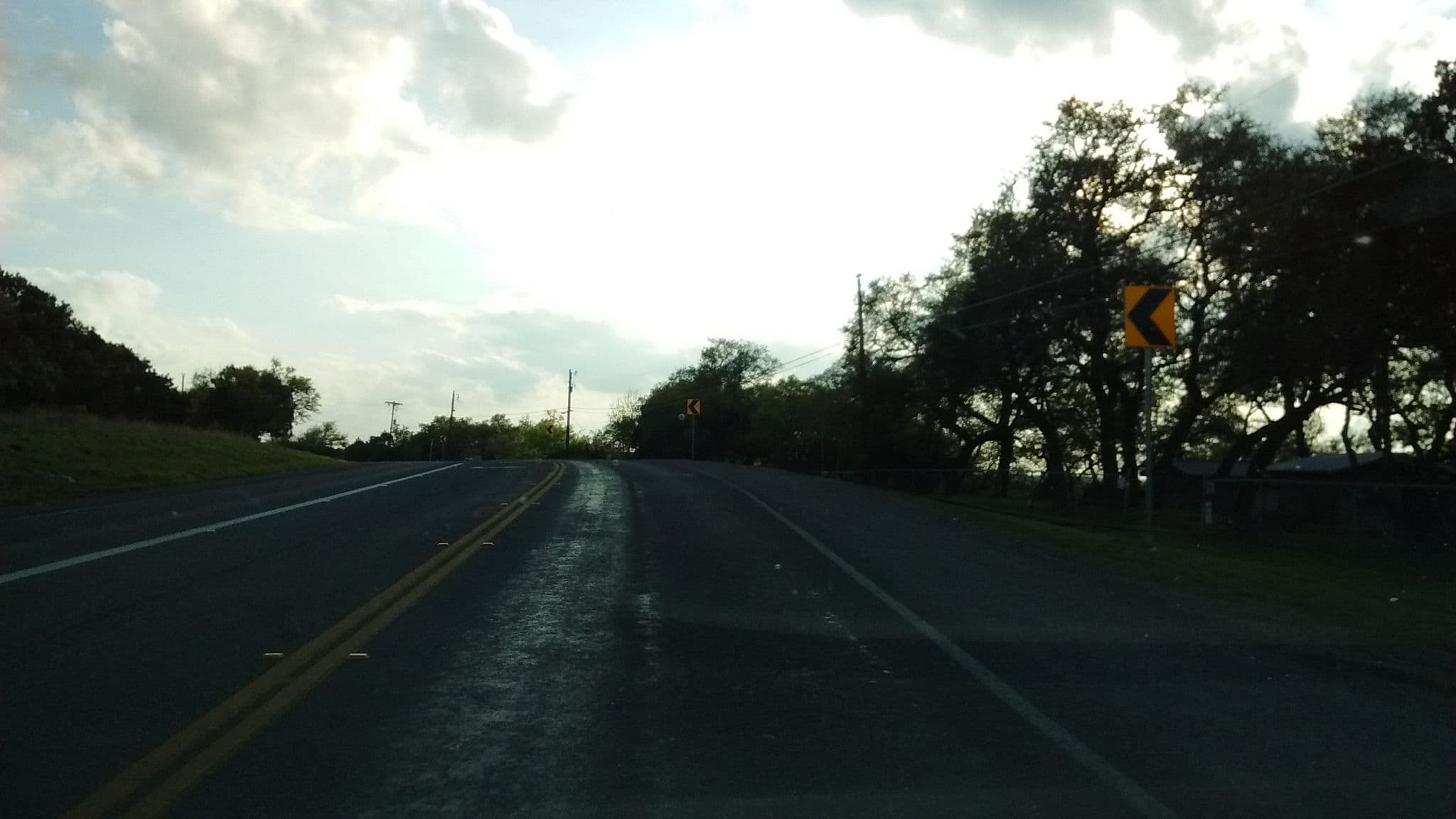 Street view near Log Cabins At Jacobs Creek, Canyon Lake — © kylegates (CC BY-SA · Mapillary)