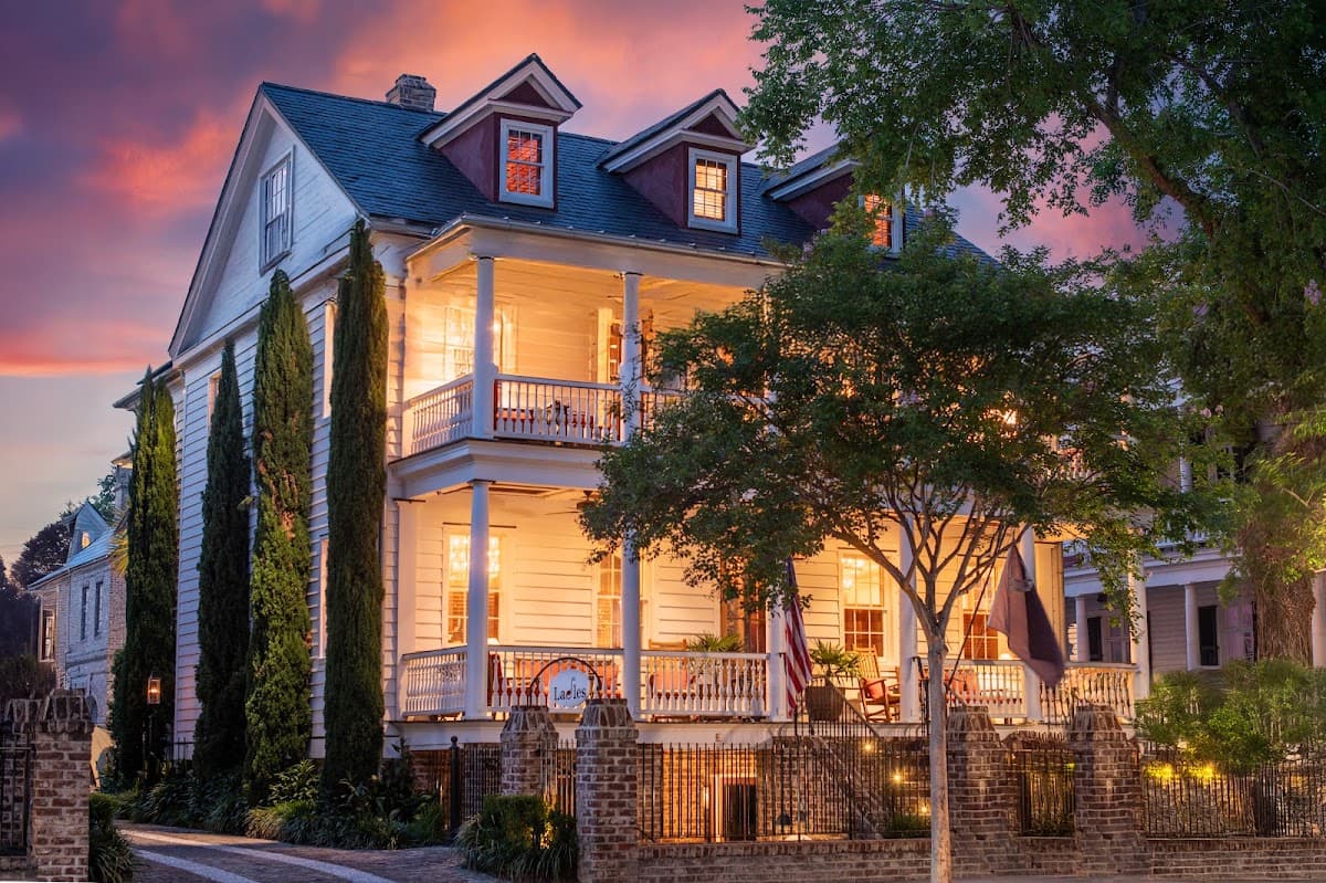 The Charlestonian, Serviced Apartment in Charleston