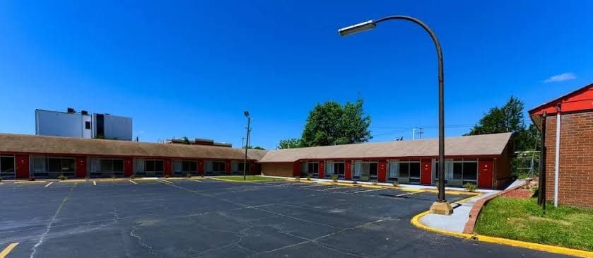 Oaks Motel, Motel in Greensboro