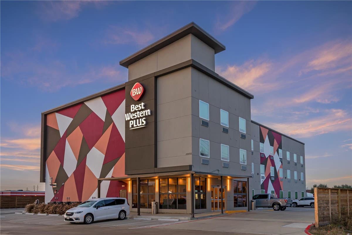 Best Western Plus Pearland/Houston Medical Center, Hotel in Brookside Village