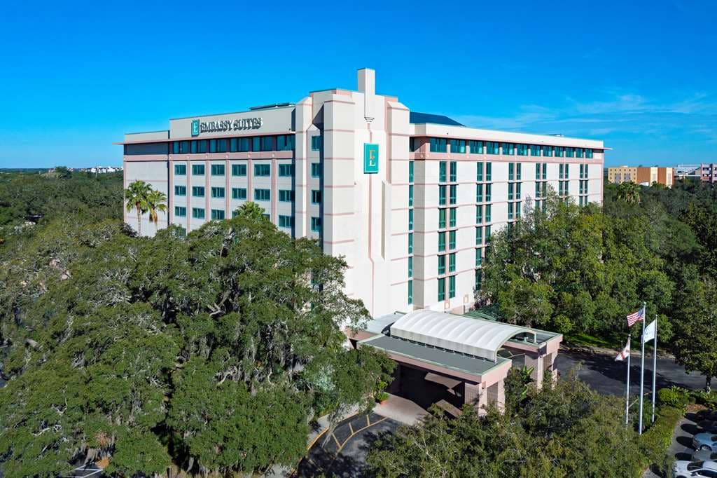 Embassy Suites by Hilton Tampa USF Near Busch Gardens, Hotel in University