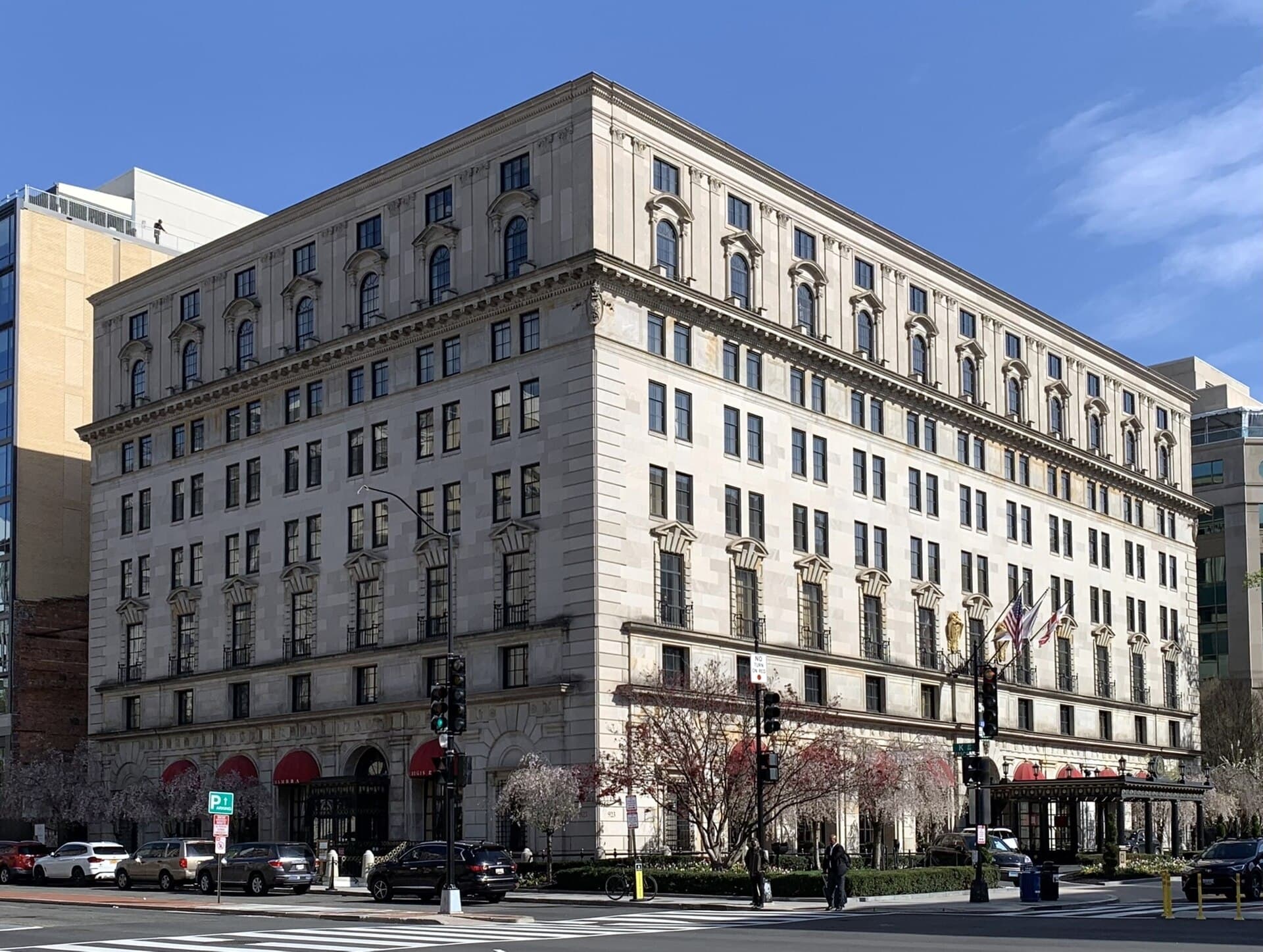 The St. Regis Washington, D.C. (via Wikimedia Commons, CC BY-SA 4.0)