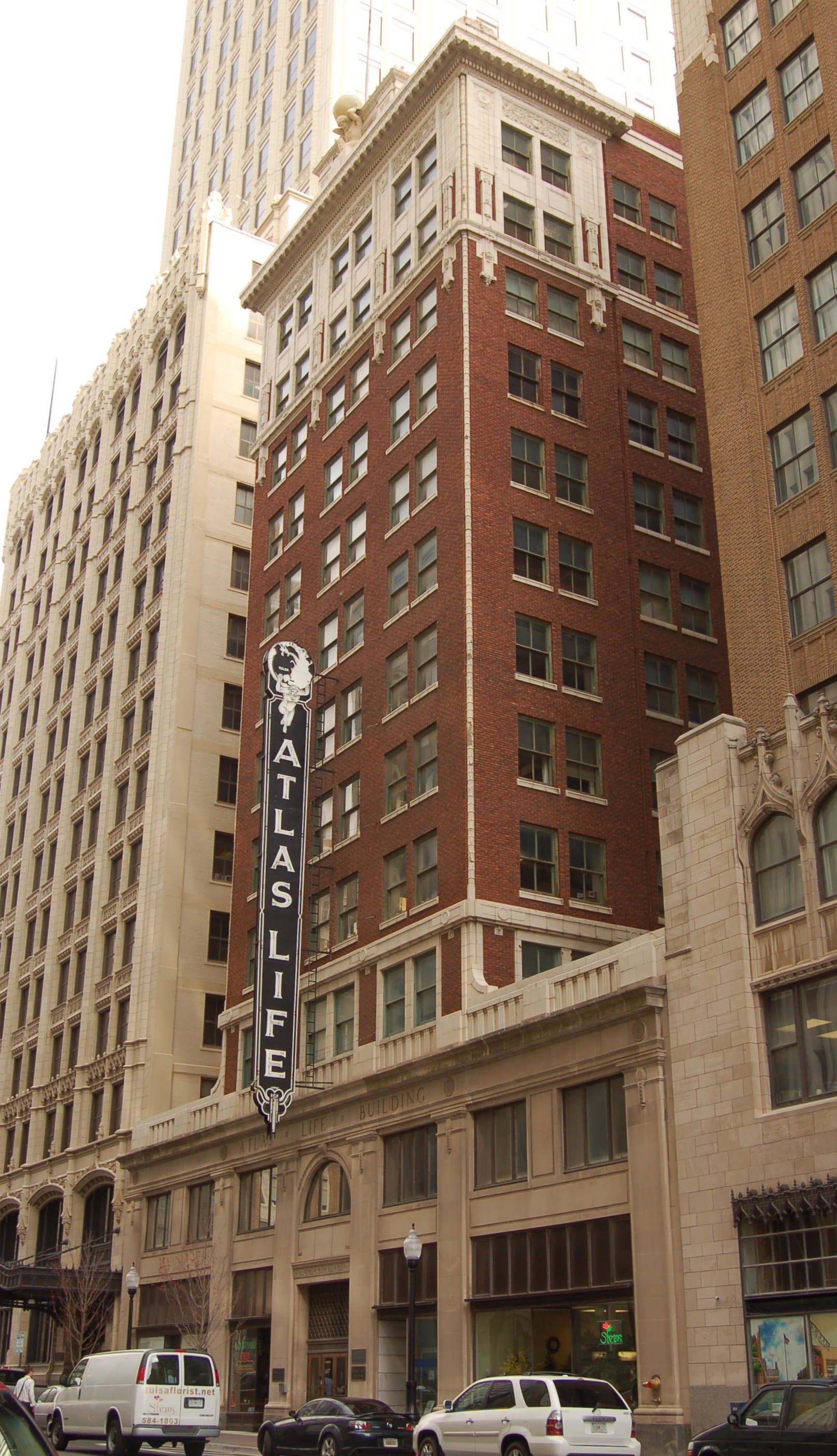 Atlas Life Building (via Wikimedia Commons, CC BY-SA 3.0)