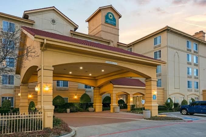 La Quinta Inn & Suites DFW Airport South / Irving, Hotel in Irving