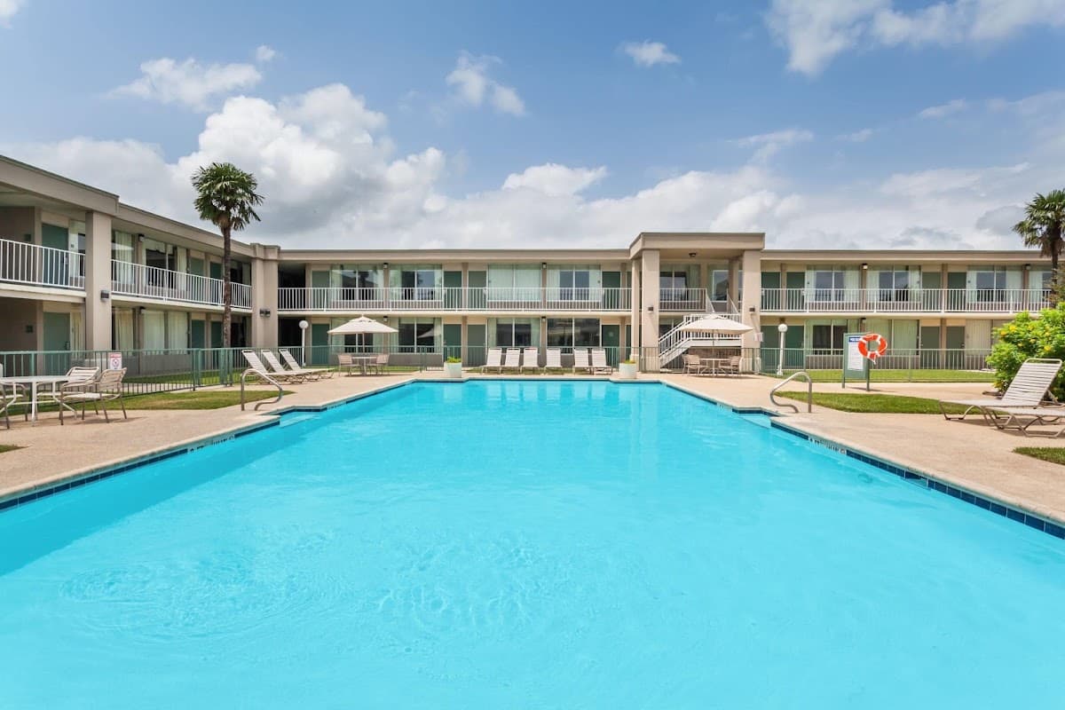 Days Inn by Wyndham, Hotel in Seguin