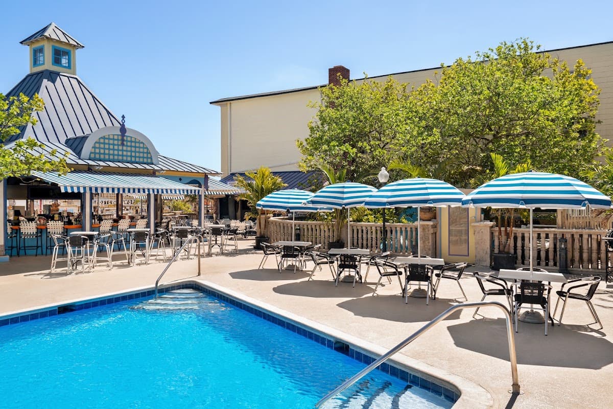 Plim Plaza Hotel, Hotel in West Ocean City