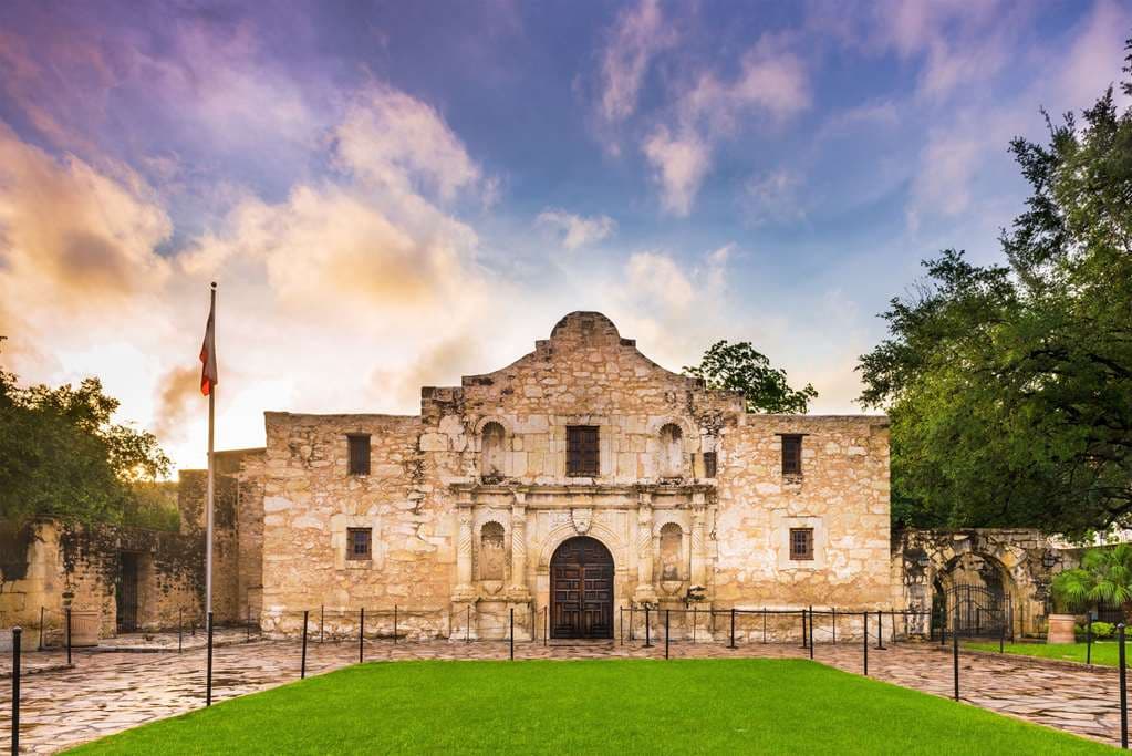 The Emily Morgan Hotel - a DoubleTree by Hilton, Hotel in San Antonio
