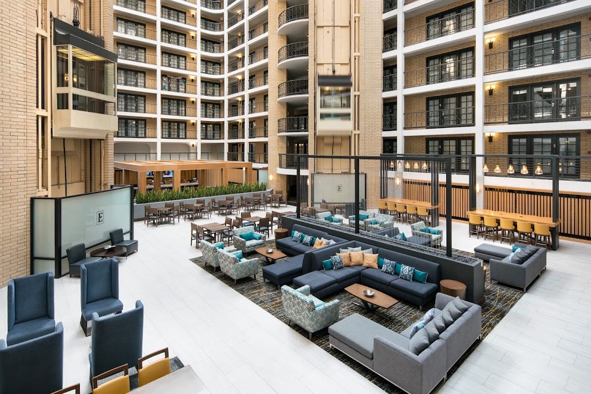Embassy Suites by Hilton Austin - Central, Hotel in University of Texas
