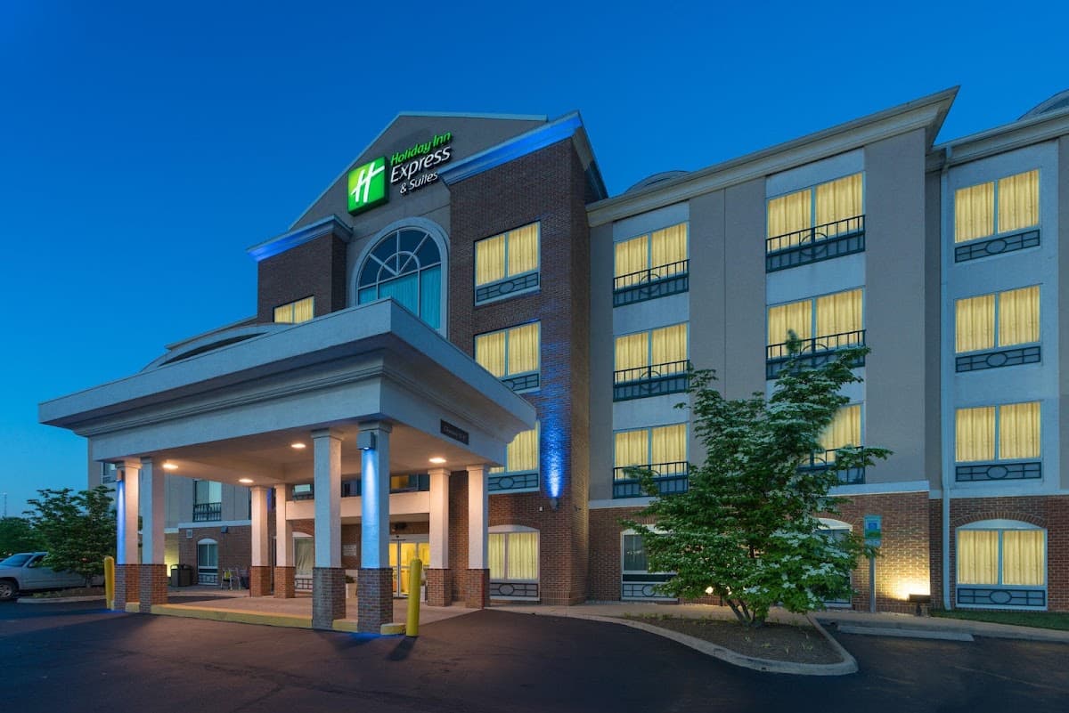Holiday Inn Express & Suites Woodbridge, Hotel in Potomac Mills