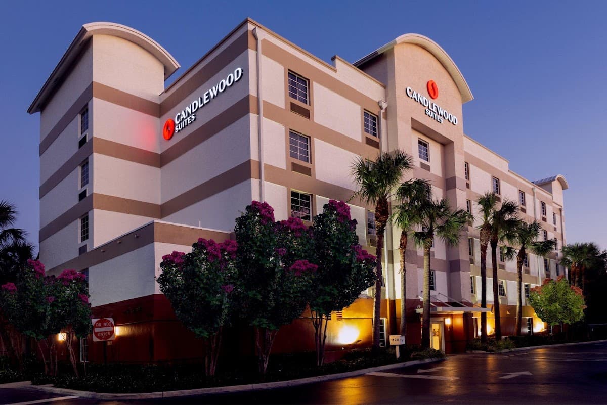 Candlewood Suites Ft. Lauderdale Airport/Cruise, Hotel in Fort Lauderdale