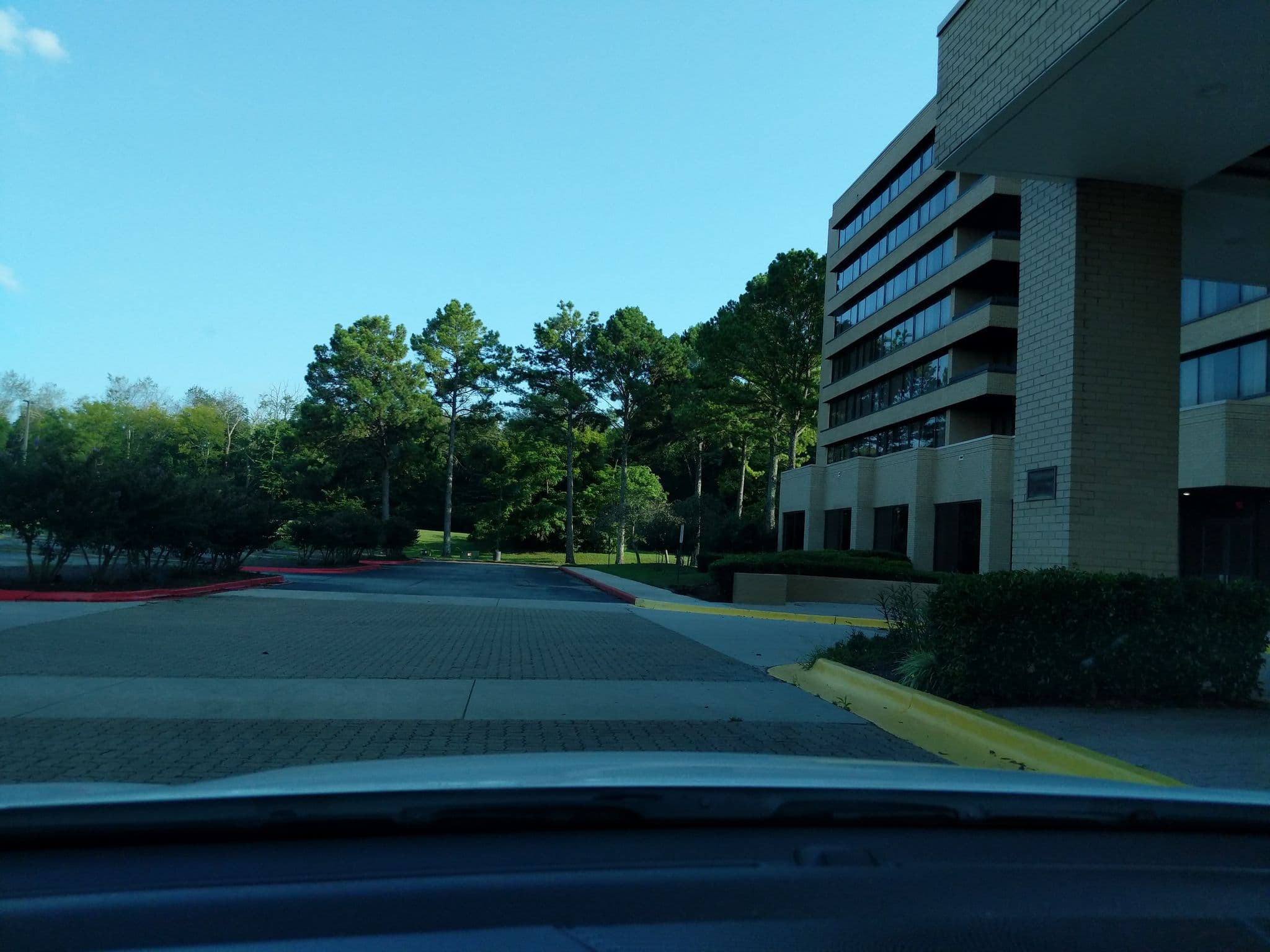 Street view near Marriott, Redstone Arsenal — © atze02 (CC BY-SA · Mapillary)