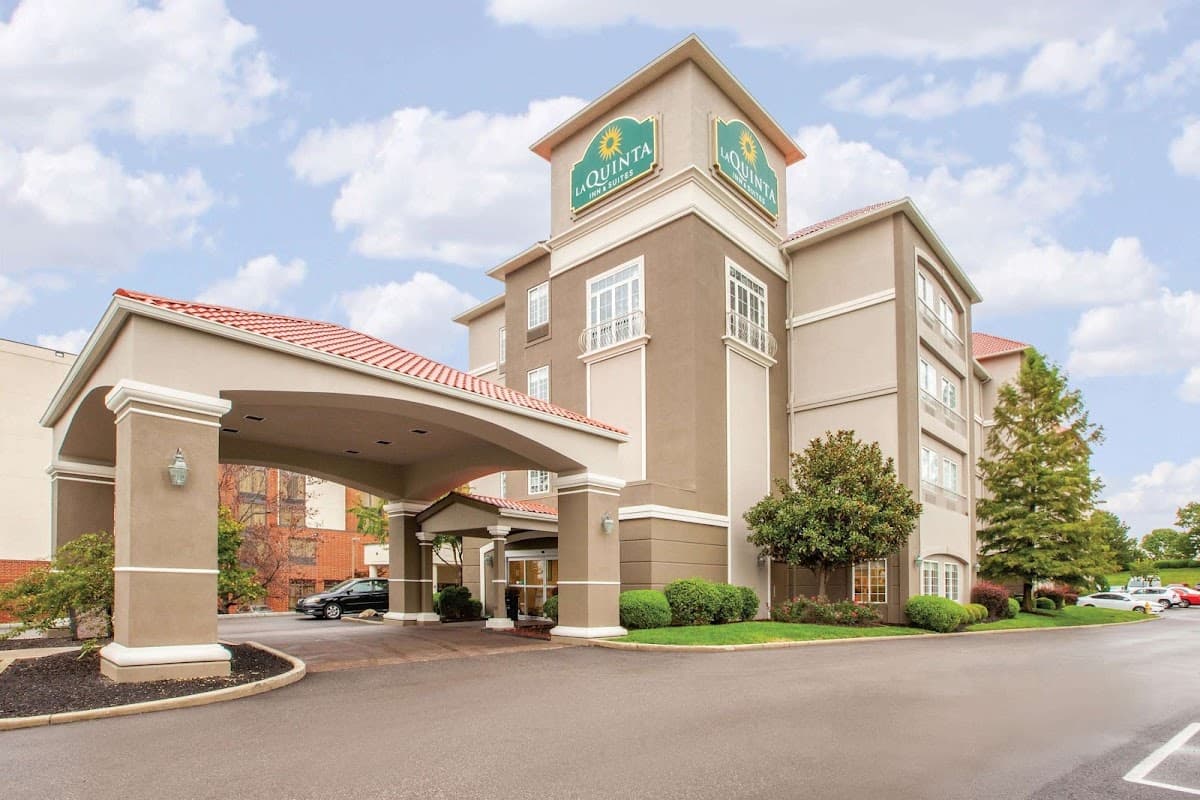 La Quinta Inn & Suites Cincinnati Airpt Florence, Hotel in Elsmere