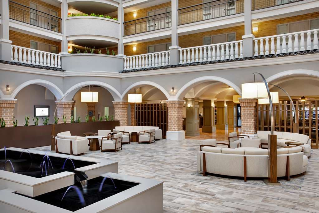 Embassy Suites by Hilton Orlando - International Drive / Convention Center, Hotel in Doctor Phillips