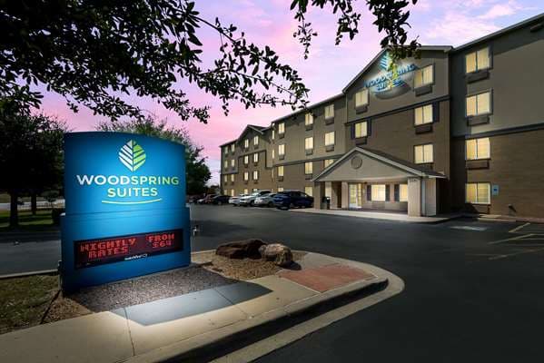 WoodSpring Suites Fort Worth Fossil Creek, Hotel in Blue Mound