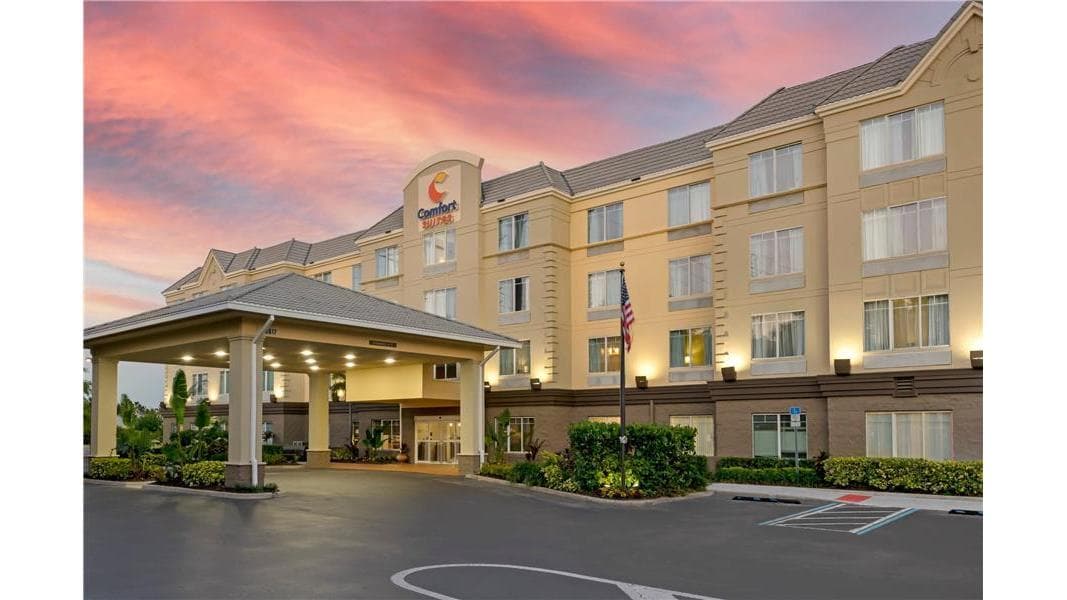 Comfort Suites Near Universal Orlando Resort, Hotel in Tangelo Park